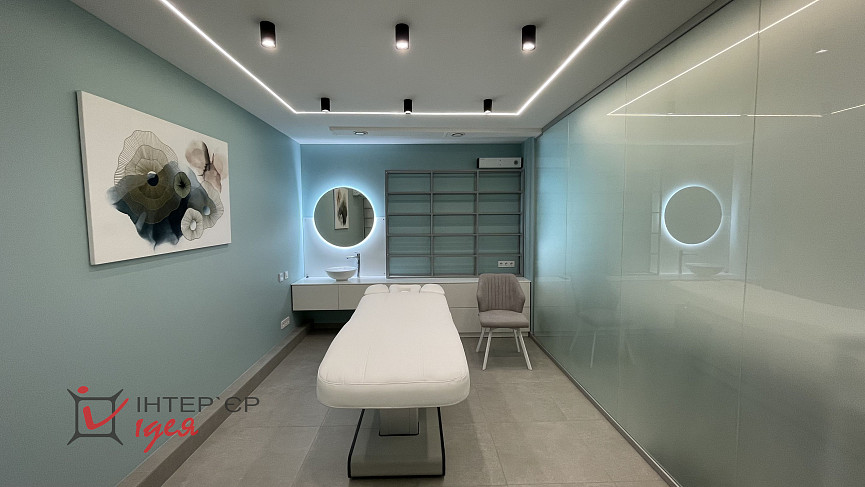Салон краси "EIS" площею 60 м²