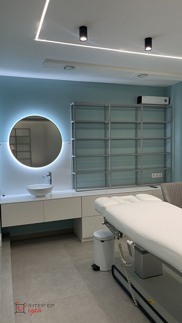 Салон краси "EIS" площею 60 м²